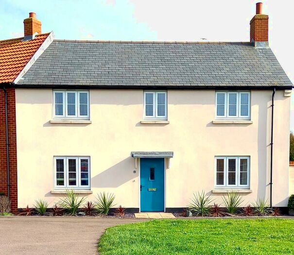 3 Bedroom House To Rent In Budmouth Mews - Weymouth, DT3