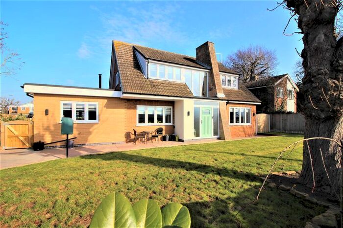 3 Bedroom Detached Bungalow For Sale In Church Road, Boughton, Newark, NG22