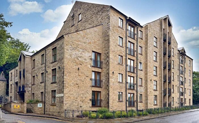 2 Bedroom Flat For Sale In Damside Street, Lancaster, LA1