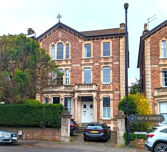 3 Bedroom Flat To Rent In Clifton, Bristol, BS8