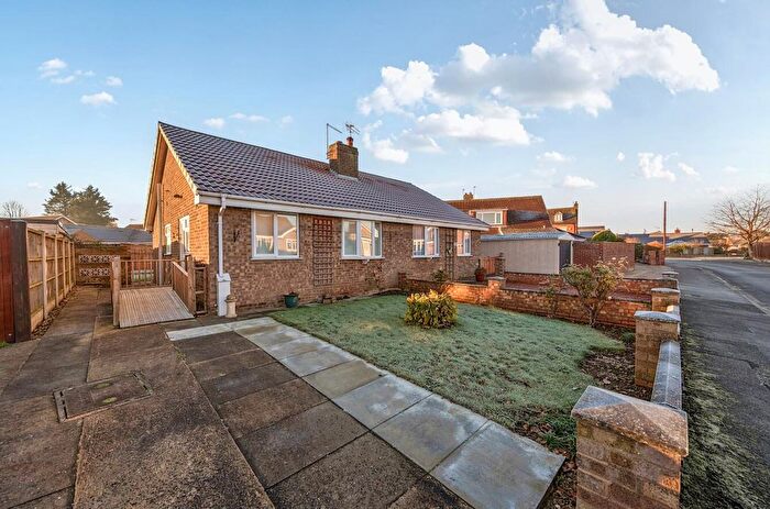 2 Bedroom Semi Detached Bungalow For Sale In St. Marys Avenue, Hemingbrough, Selby, YO8