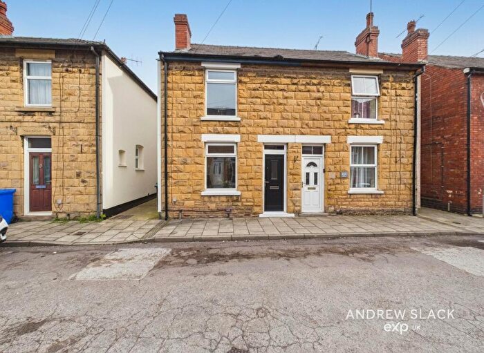 2 Bedroom Semi Detached House For Sale In Poplar Street, Mansfield Woodhouse, Mansfield, NG19
