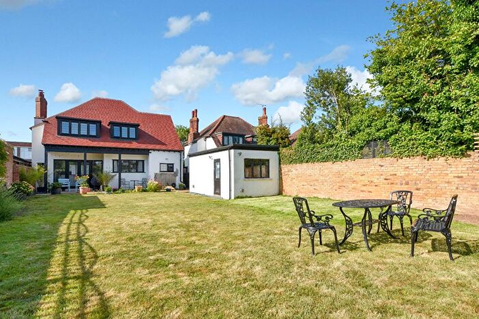 4 Bedroom Detached House For Sale In Caulfield Road, Shoeburyness, Essex, SS3