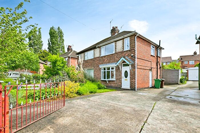 2 Bedroom Semi-Detached House For Sale In Stancliffe Avenue, Nottingham, NG6