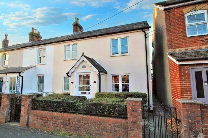 1 Bedroom Apartment To Rent In Rack Close Road, Alton, Hampshire, GU34