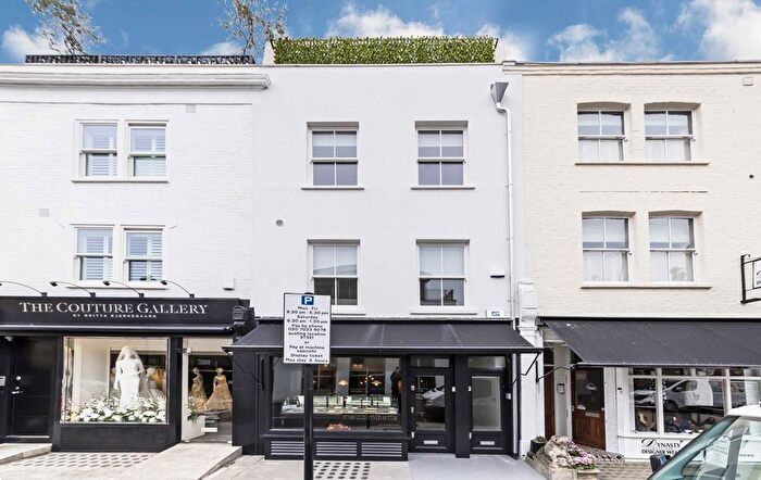2 Bedroom Flat To Rent In Campden Street, Kensington, W8