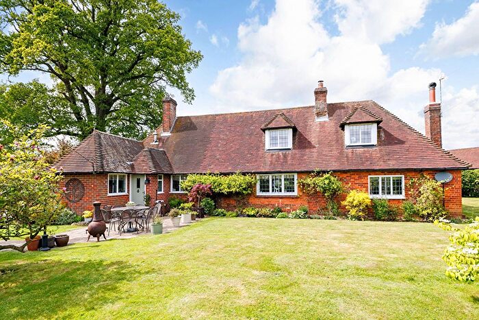 3 Bedroom Detached House For Sale In Great Hampden, Great Missenden, HP16