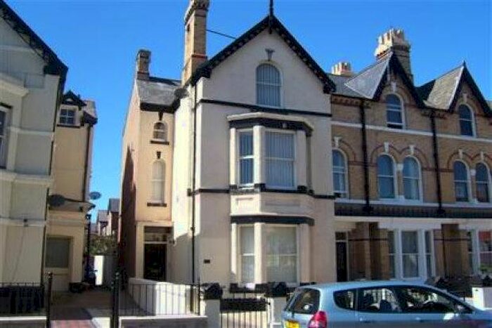 2 Bedroom Flat To Rent In Russell Road, Rhyl, LL18