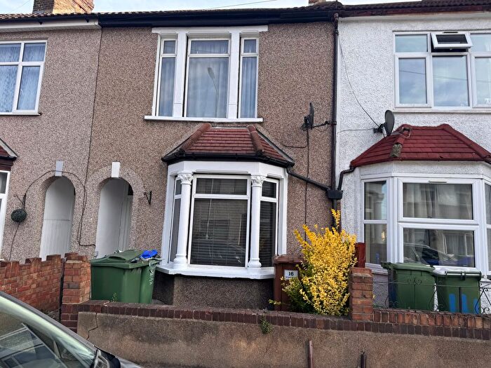 2 Bedroom Terraced House To Rent In Brook Street, Erith, DA8