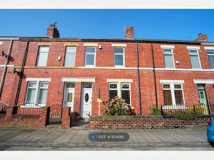 Houses to rent in Jarrow, Tyne and Wear