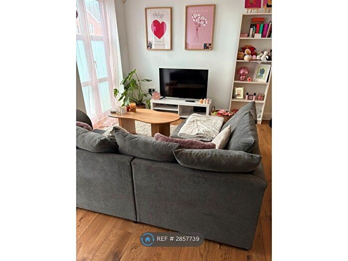 1 Bedroom Flat To Rent In Lister House, Nottingham, NG3