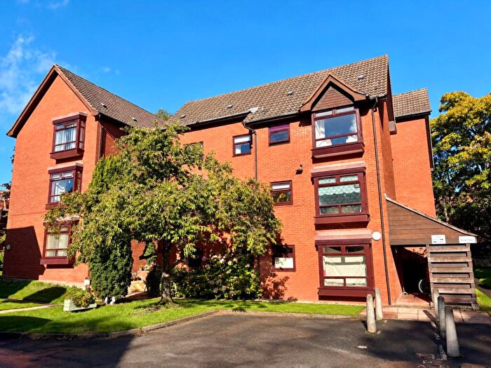 2 Bedroom Apartment For Sale In Bidston Road, Prenton, Merseyside, CH43