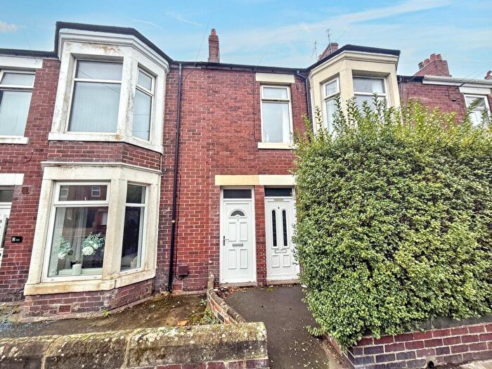 3 Bedroom Flat To Rent In Millbank Crescent, Bedlington, Northumberland, NE22