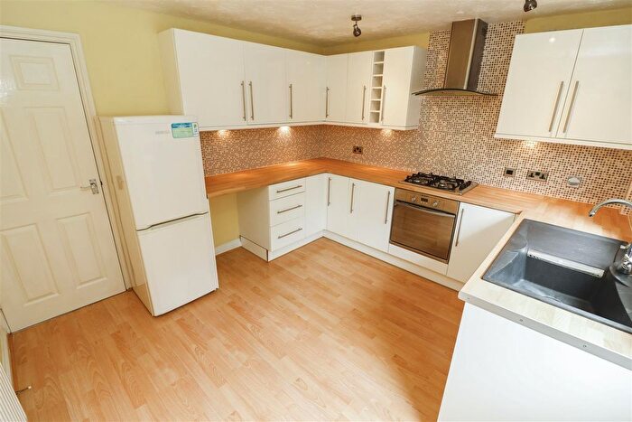 3 Bedroom Terraced House For Sale In Bede Close, Higham Ferrers, NN10