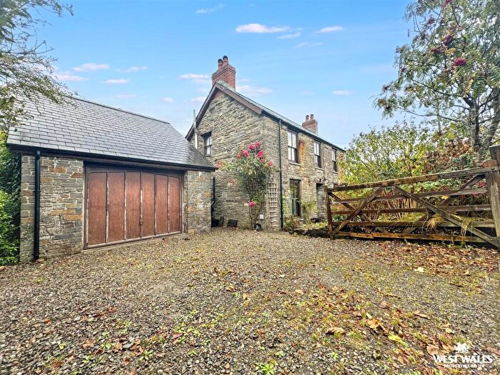 4 Bedroom Cottage For Sale In Login, Whitland, SA34