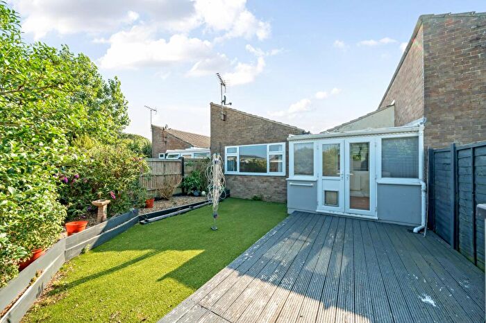 2 Bedroom Terraced Bungalow For Sale In Heron Mead, Pagham, Bognor Regis, PO21