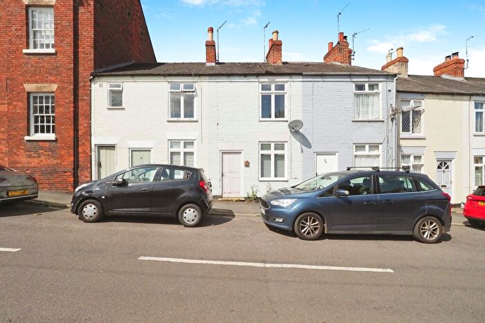 1 Bedroom Terraced House For Sale In Chapel Street, Melbourne, Derby, DE73