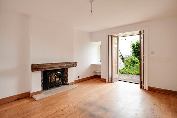 1 Bedroom Flat For Sale In Upper Belgrave Road, Bristol, BS8