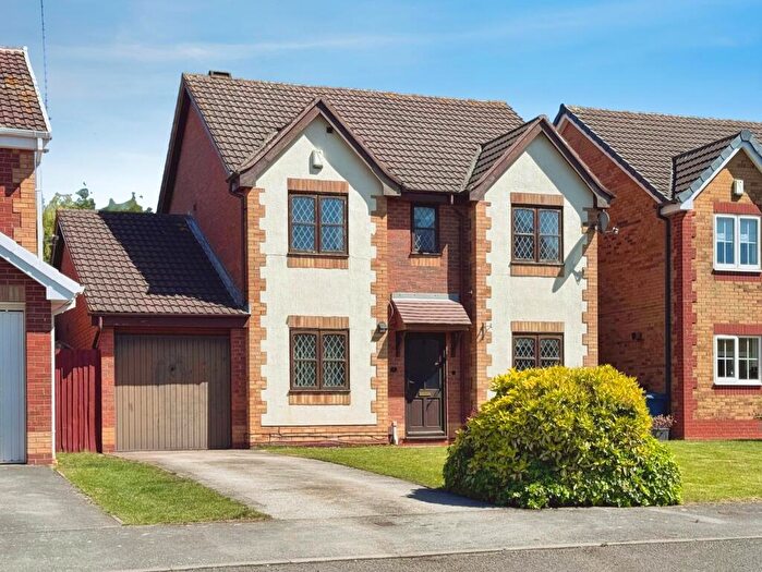 4 Bedroom Detached House To Rent In Bowscale Close, Gamston, Nottingham, NG2