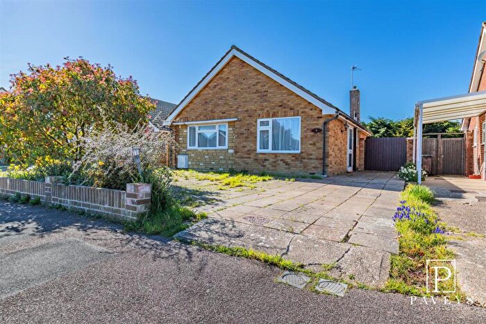 2 Bedroom Detached Bungalow For Sale In Sycamore Way, Kirby Cross, Frinton-On-Sea, CO13