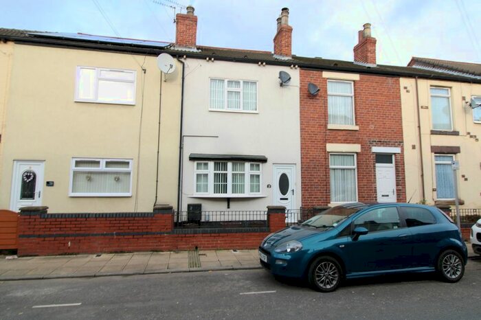 2 Bedroom Terraced House To Rent In Lower Oxford Street, Castleford, West Yorkshire, WF10