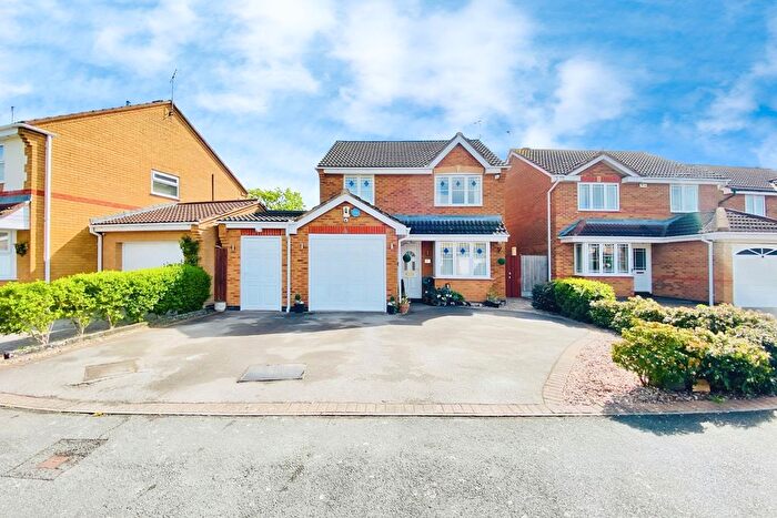 3 Bedroom Detached House For Sale In Guinevere Way, Leicester Forest East, LE3