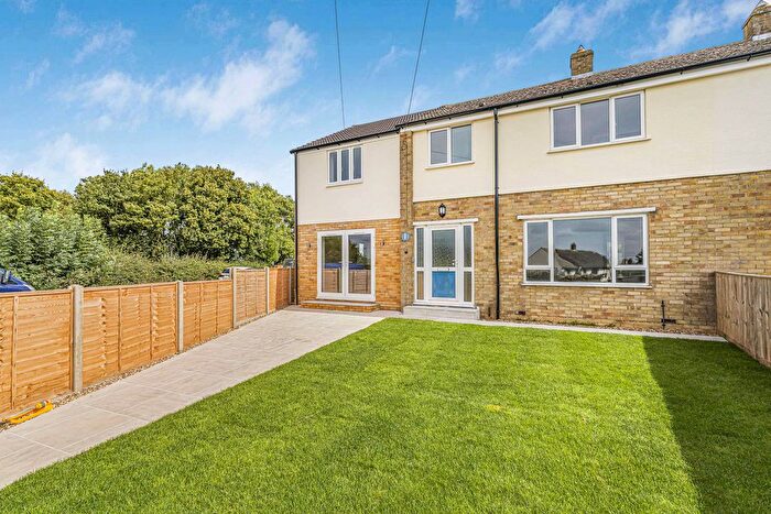 4 Bedroom Semi-Detached House For Sale In Mill Close, Charlton On Otmoor, OX5