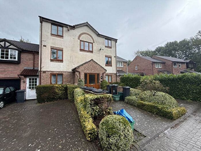 1 Bedroom Flat To Rent In Buscombe Gardens, Gloucester, GL3