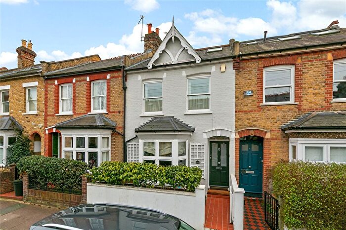 4 Bedroom Semi Detached House For Sale In Northcote Road, St Margarets, TW1