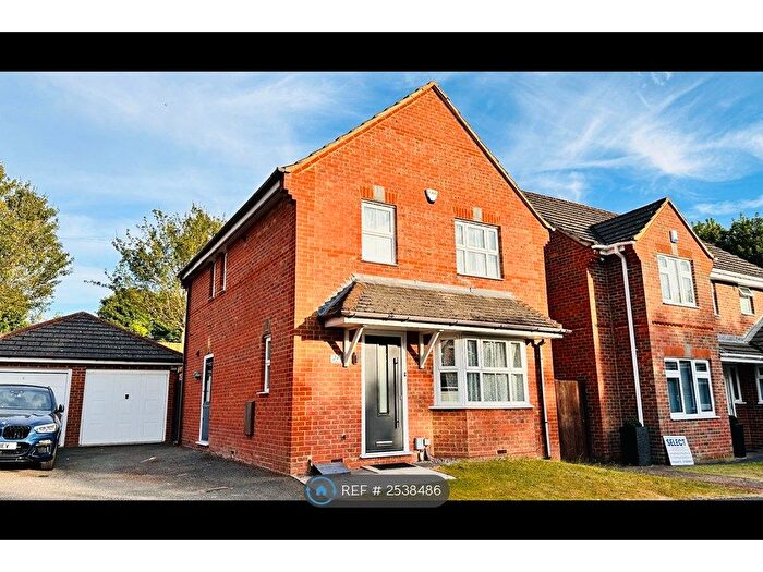 3 Bedroom Detached House To Rent In Willoughby Close, Dunstable, LU6