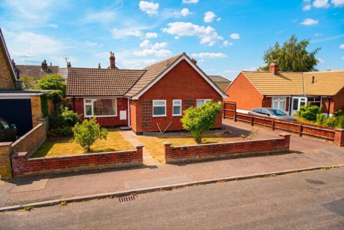3 Bedroom Detached Bungalow For Sale In Heywood Avenue, Diss, IP22
