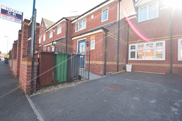 4 Bedroom Semi-Detached House To Rent In Croasdale Avenue, Fallowfield, Manchester, M14
