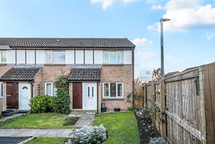 2 Bedroom End Terrace House For Sale In Tanner Close, Chippenham, SN15
