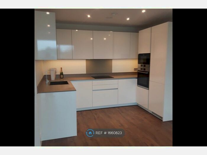 1 Bedroom Flat To Rent In Sapphire House, Orpington, BR6
