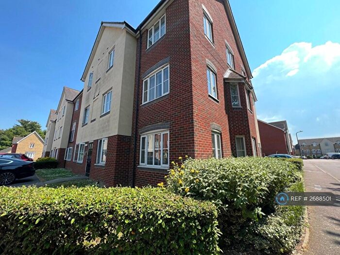 2 Bedroom Flat To Rent In Covesfield, Gravesend, DA11