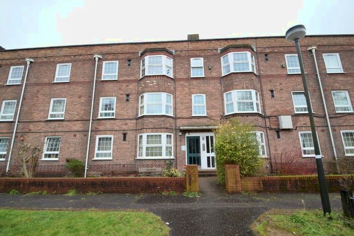 2 Bedroom Flat To Rent In St Martins Close, Norwich, NR3