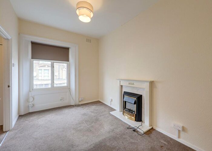 1 Bedroom Flat To Rent In Perry Vale, London, SE23