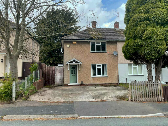 3 Bedroom Semi-Detached House To Rent In Chinley Road, Derby, Derbyshire, DE21