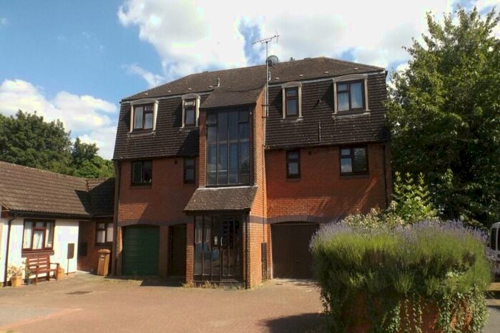 1 Bedroom Flat To Rent In Tiberius Road, Andover, Hampshire, SP10