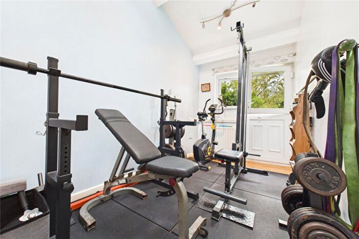 4 Bedroom Bungalow For Sale In The Strouds, Beenham, Reading, Berkshire, RG7