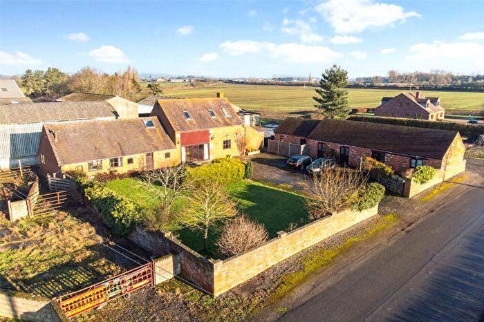 4 Bedroom Detached House For Sale In Lot | New Buildings Farm, Priory Lane, Broad Marston, Stratford-upon-Avon, Worcestershire, CV37