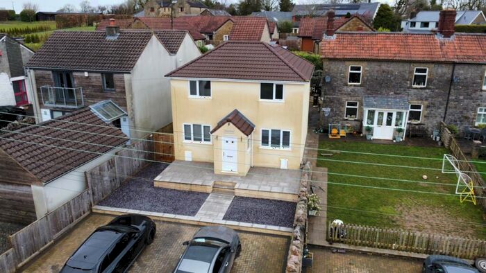 3 Bedroom Detached House For Sale In Oakhill, Radstock, Somerset, BA3