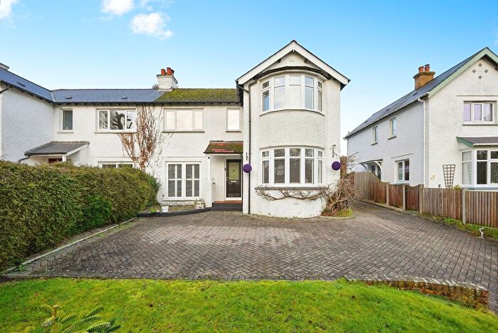 3 Bedroom Semi-Detached House For Sale In Lower Road, River, Dover, Kent, CT17