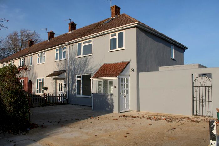 3 Bedroom End Of Terrace House To Rent In Buckingham Avenue, Cheltenham GL51