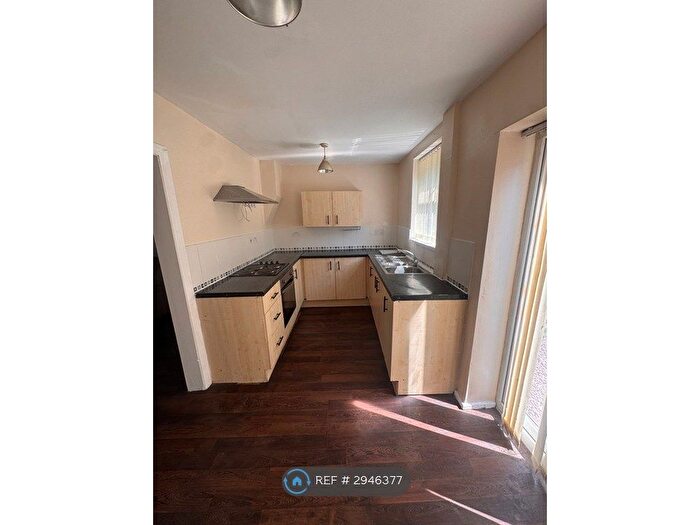 2 Bedroom Terraced House To Rent In Walsall Street, Salford, M6