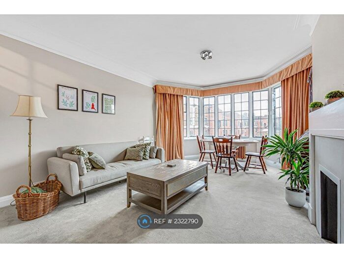 2 Bedroom Flat To Rent In Manor Fields, London, SW15