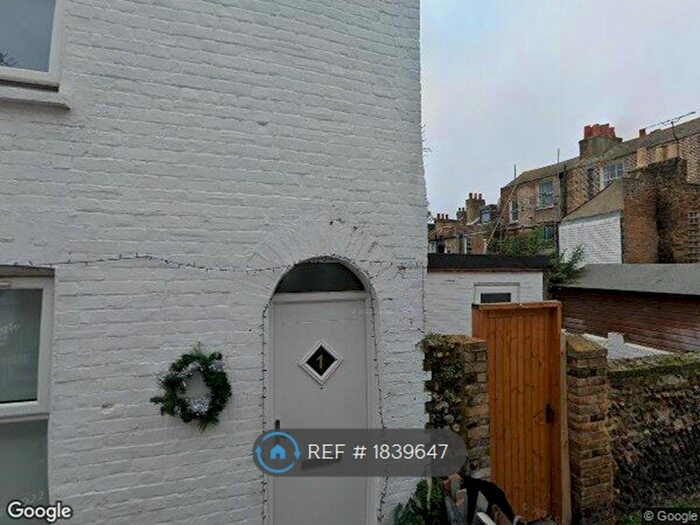 2 Bedroom End Of Terrace House To Rent In Shaftsbury Street, Ramsgate, CT11