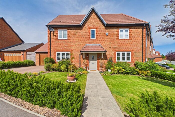 3 Bedroom Semi-Detached House For Sale In Honeysuckle Copse, Warfield, Berkshire, RG42