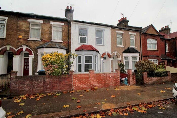 3 Bedroom Terraced House To Rent In Junction Road, Edmonton, N9