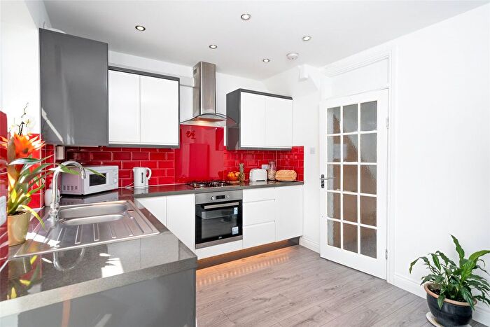 4 Bedroom End Of Terrace House To Rent In Rushden Gardens, Mill Hill, NW7